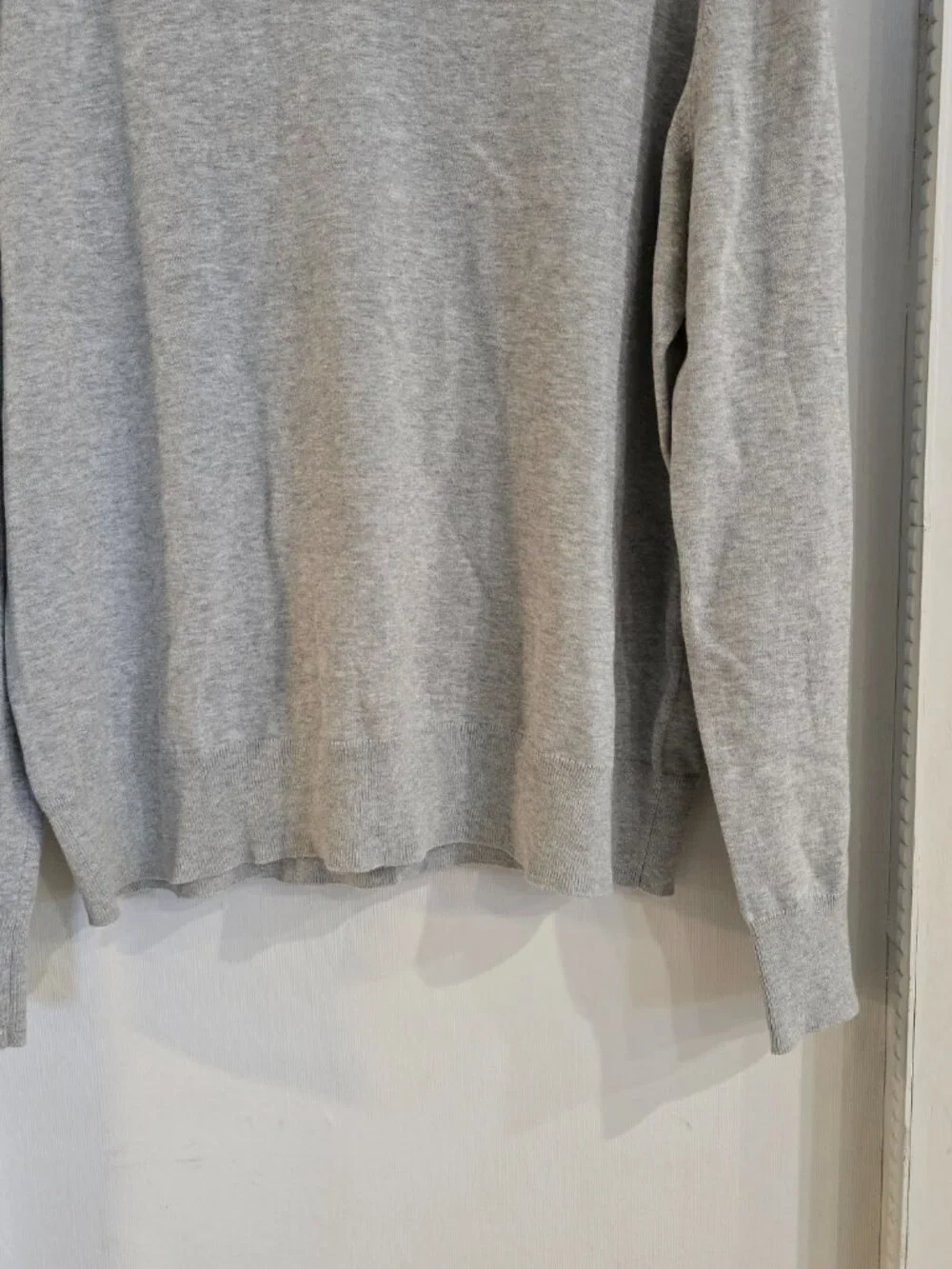 Brooks Brothers Men’s Gray V-Neck Sweater Combed Cotton Size L